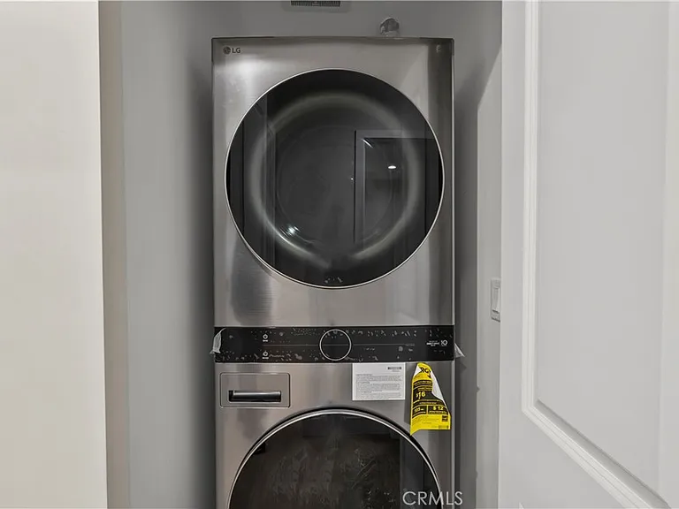 2135 Canyon Dr #1/4 — Photo 6