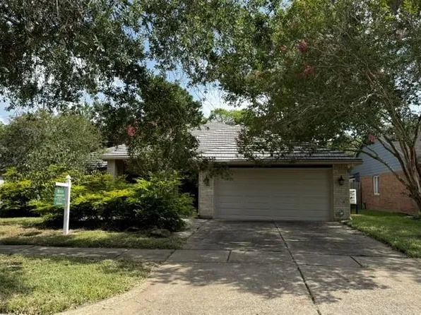 13619 Harpers Bridge Dr, Houston, TX 77041