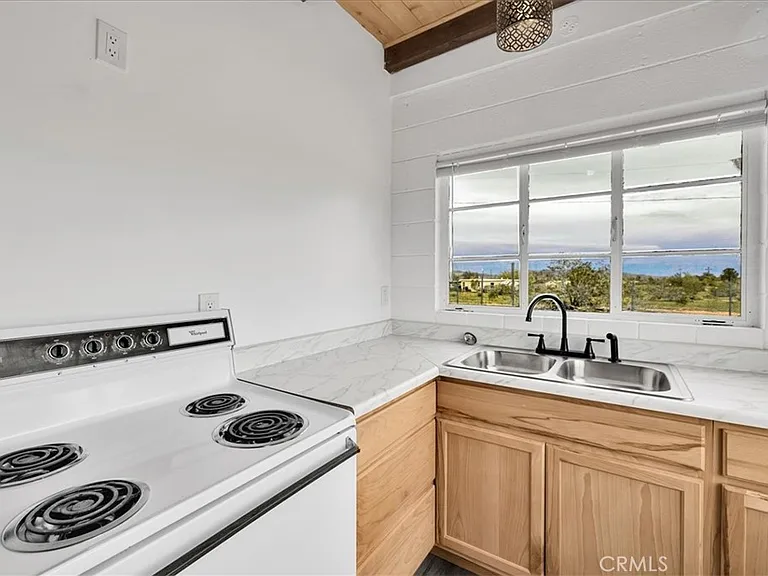 57726 Starlight Mesa Rd — Photo 10