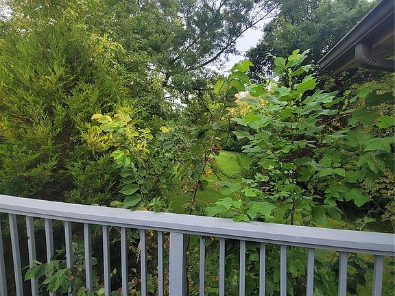 4th image of 11630 Briarbrae Ct