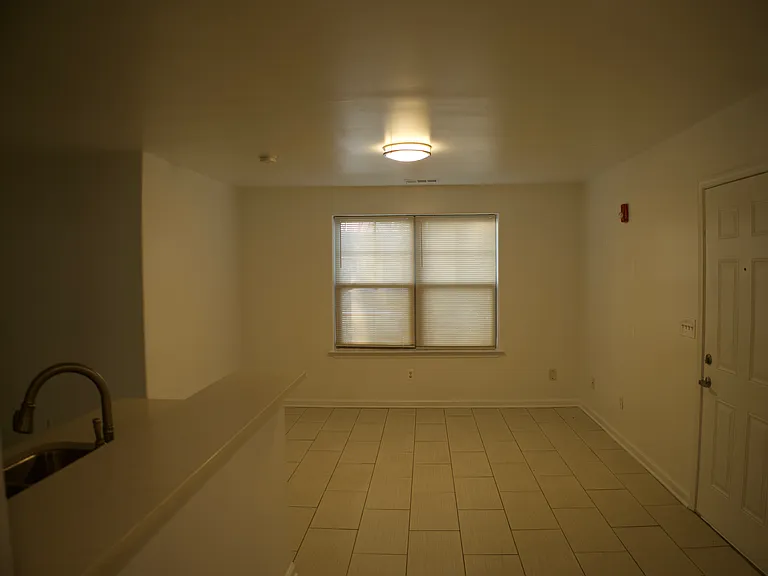 College Center Apartments — Photo 18