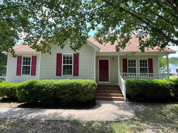 1008 Laurel Leaf Rd, Zebulon, NC 27597