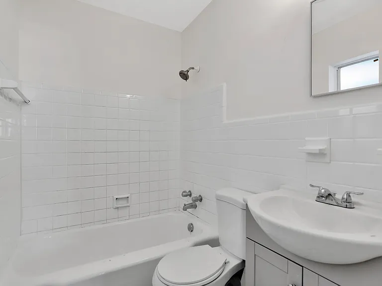1233 Grove St — Photo 17