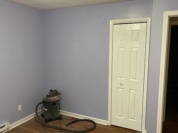 5th image of 1225 Apple St