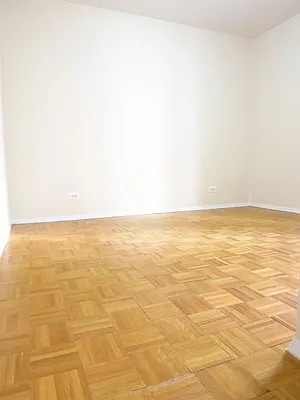 Rented by City & Suburban | media 24