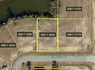 1517 NE 32nd Ln, Cape Coral, FL 33909