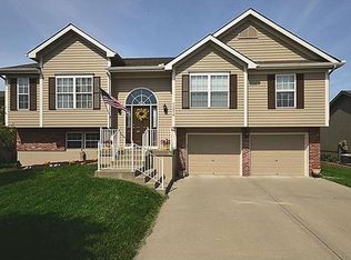 11216 N Pennsylvania Ave, Kansas City, MO 64155