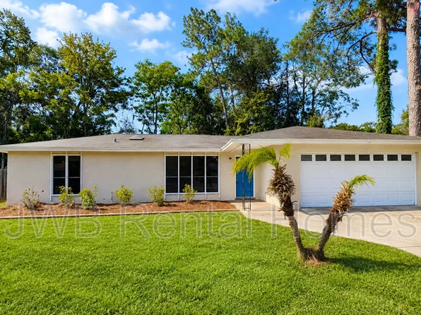 5556 Lofty Pines Cir S, Jacksonville, FL 32210