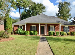 1806 Regalwood Dr, Albany, GA 31721