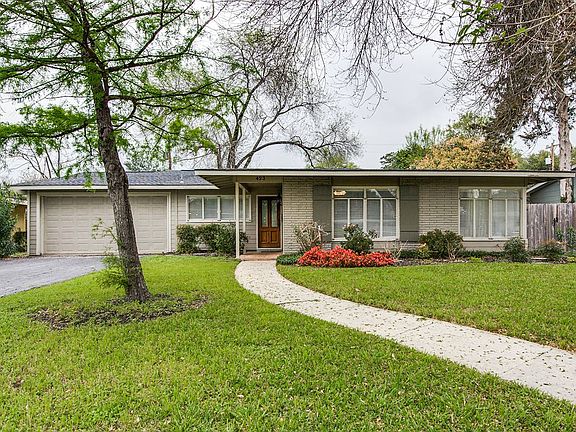 2nd image of 423 Robinhood Pl
