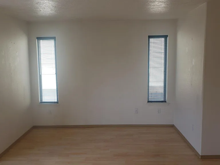 12470 SW Winter Lake Dr — Photo 16