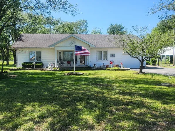 735 S High School Ave, Columbus, KS 66725