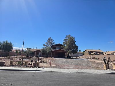 1695 E Camero Ave, Las Vegas, NV, 89123