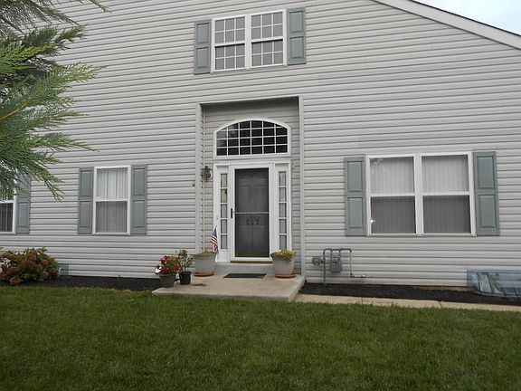 2nd image of 649 Warren Dr