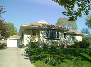 1501 15 1/2 Ave NW, Rochester, MN 55901