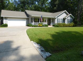 16011 Danube Cir, Seneca, SC 29672