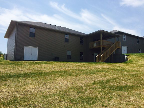 5th image of 4038 Westminister Dr