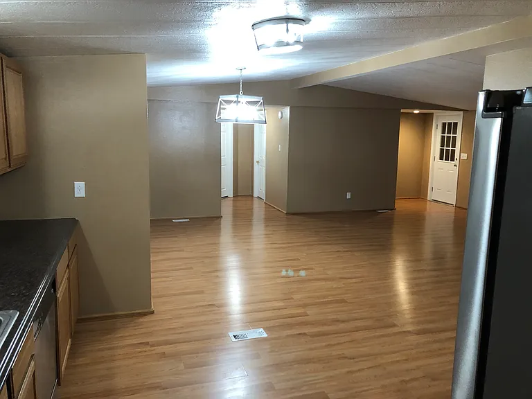 209 Pintler St — Photo 4