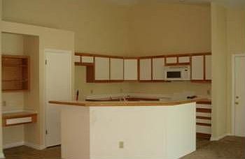 4th image of 2138 SW Alminar St