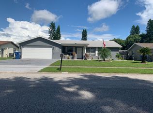4128 Riverwood Dr, New Port Richey, FL 34653