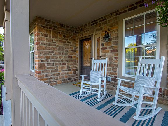 5th image of 7259 Winfield Dr