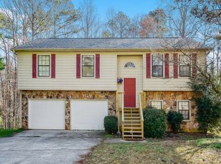 2080 Bedford Ct, Lithonia, GA 30058
