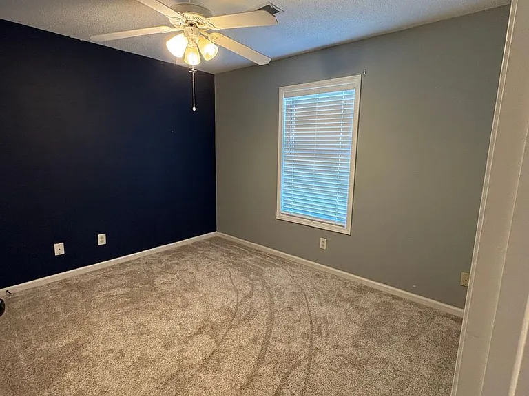 1317 Sunfield Dr — Photo 12