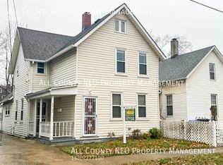 2922 W 17th St, Cleveland, OH