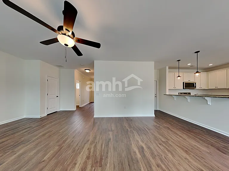 455 Sunbury Dr — Photo 4