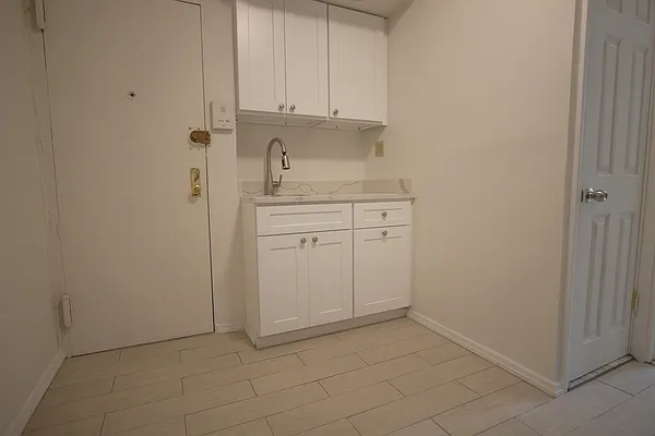 Rented by Maz Group NY | media 6