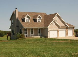 34812 E 272nd St, Garden City, MO 64747