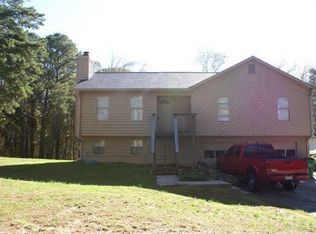 521 Victoria Rd, Woodstock, GA 30189