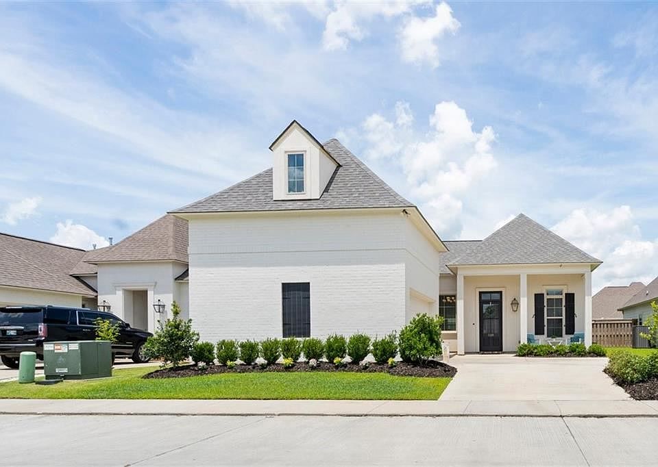 1st image of 510 White Egret Dr