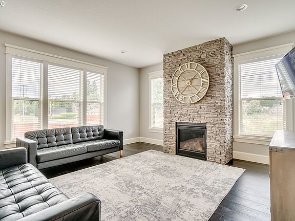 5th image of 5206 NE 95th St