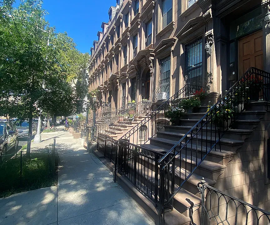 65 W 130th St #3