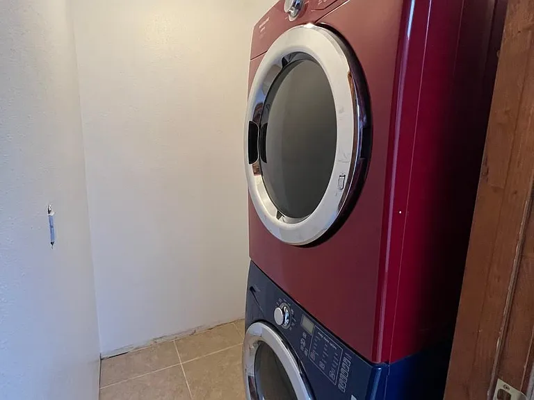Laundry / Utility Room