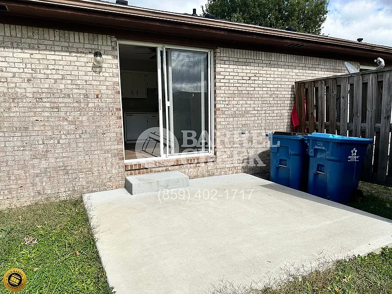 522 Denmark Dr — Photo 15