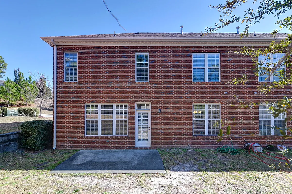 Building Photo - 33 Heatherlaurel Ct
