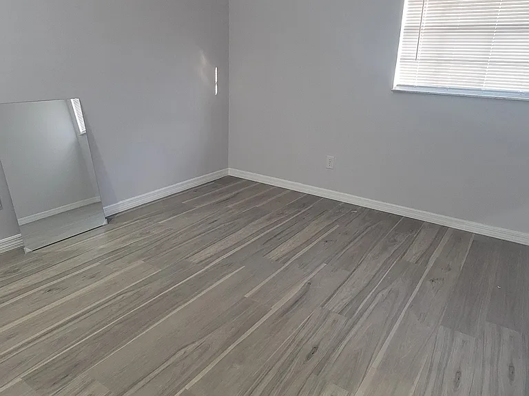 4437 Cluster Dr — Photo 11