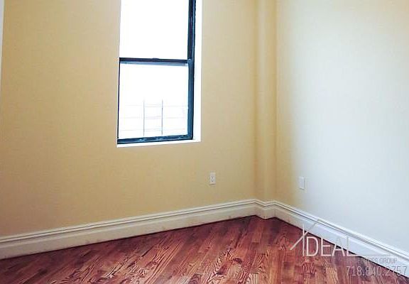 4th image of 1140 Bergen St