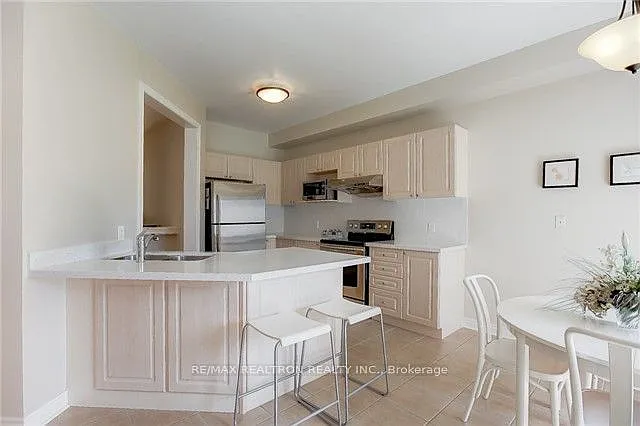 15 Dragonfly Ave — Photo 9