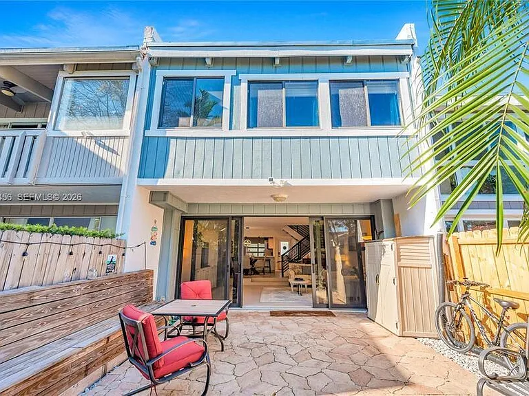 7018 SW 53rd Ln — Photo 33
