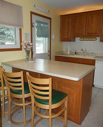 5th image of 14710 Holly Ct