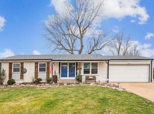 5401 Crestside Ln, Saint Louis, MO