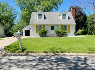 706 S Locust St, Jefferson, IA 50129