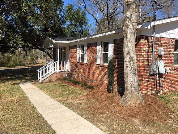 2nd image of 11150 Lakeside Cir