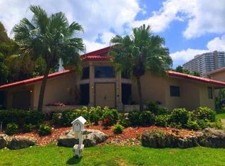 507 Palm Dr, Hallandale Beach, FL 33009