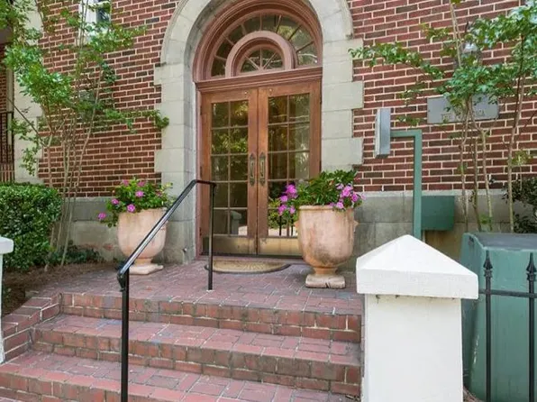 741 Frederica St NE APT 10, Atlanta, GA 30306