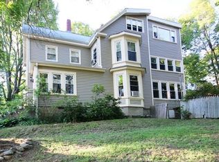 1 Bay St, Amesbury, MA 01913