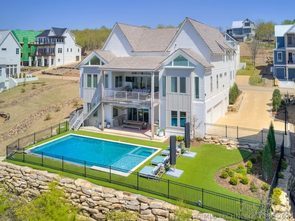 120 Lower Green Way, Eufaula, OK 74432